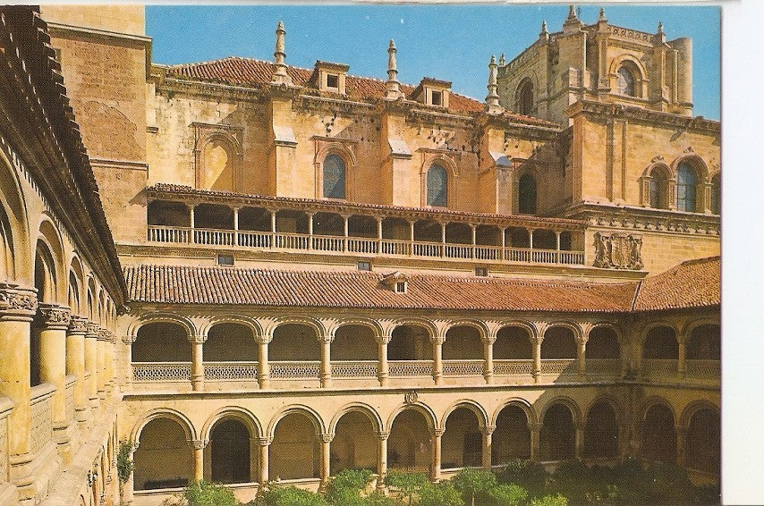 Postal 036858 : Monasterio de San Jeronimo (Siglo XVI). Vista parcial del Claustro Solarium Nave de la Iglesia. Granada