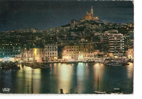 Postal 036886 : Reflets de Provence. Marseille la nuit - Le Vieux Port et Notre-Dame de la Garde