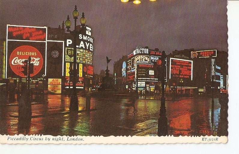 Postal 036970 : Piccadilly Circus by night London
