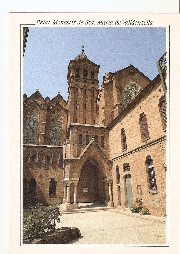 Postal 037119 : Reial Monestir de Sta. Maria de Valldonzella Barcelona. Entrada a la esglesia