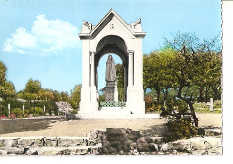 Postal 037527 : Fatima - Monument at Valinhos