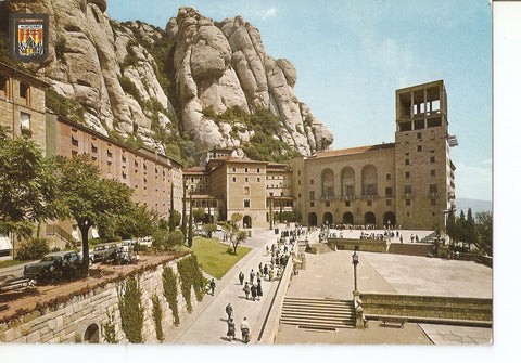 Postal 037725 : Fachada y plazas del Santuario