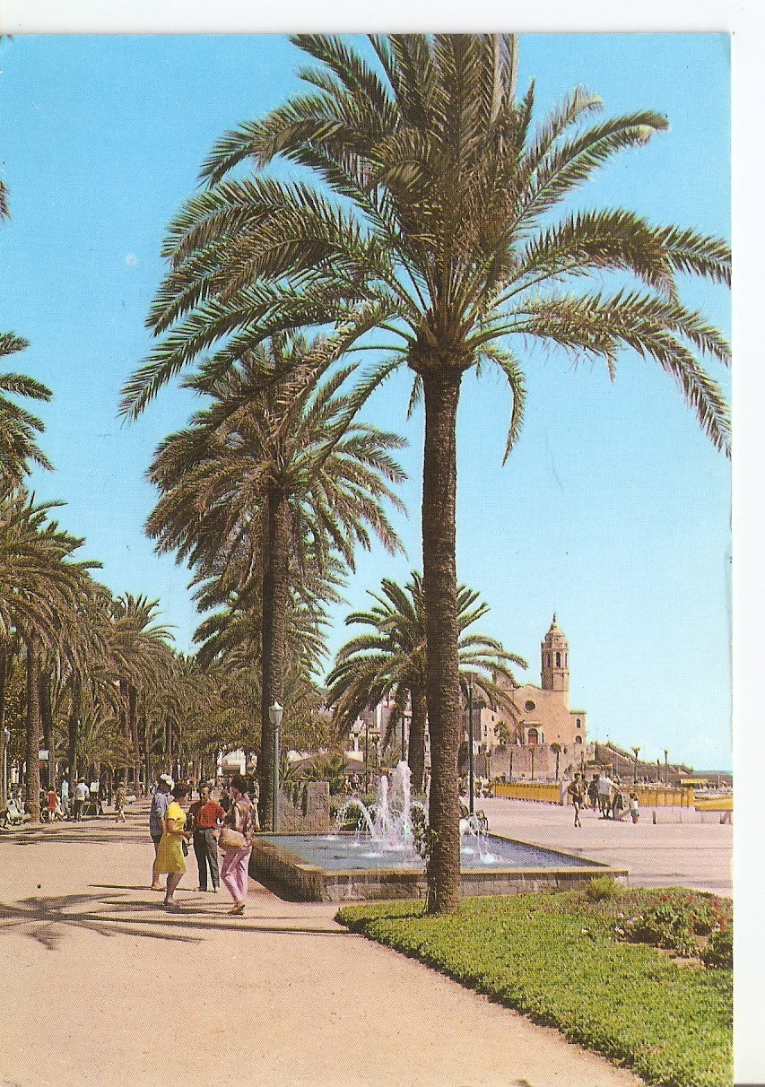 Postal 037744 : Sitges. Paseo de las Palmeras