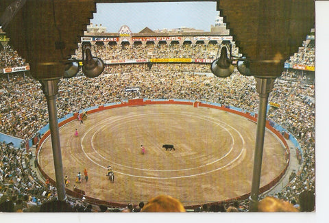 Postal 037892 : Barcelona. Plaza de Toros (Monumental)