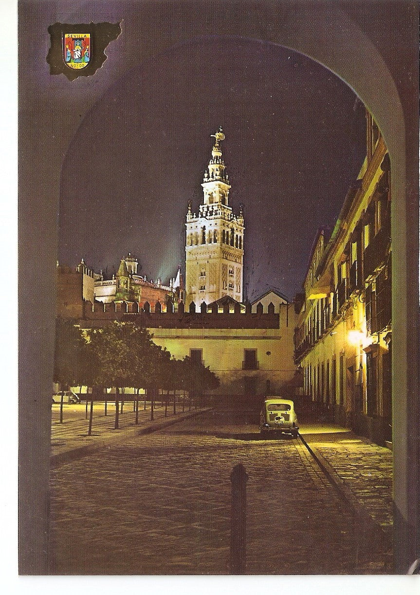 Postal 038092 : Sevilla. Patio de Banderas y Giralda iluminada