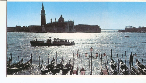 Postal 038197 : Venecia. Isla de San Jorge frente a la pequeña plaza San Marcos