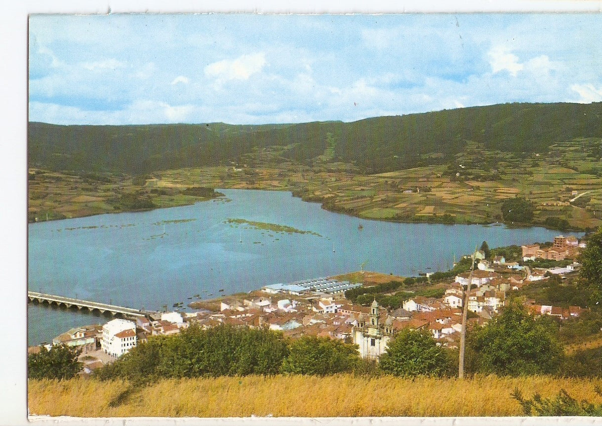 Postal 038250 : Puentedeume (La Coruña). El rio Eume al desembocar