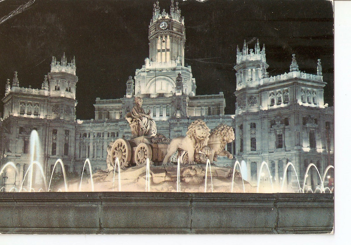Postal 038339 : Madrid. Aspecto nocturno de la Fuente de la Cibeles y Palacio de Comunicaciones 