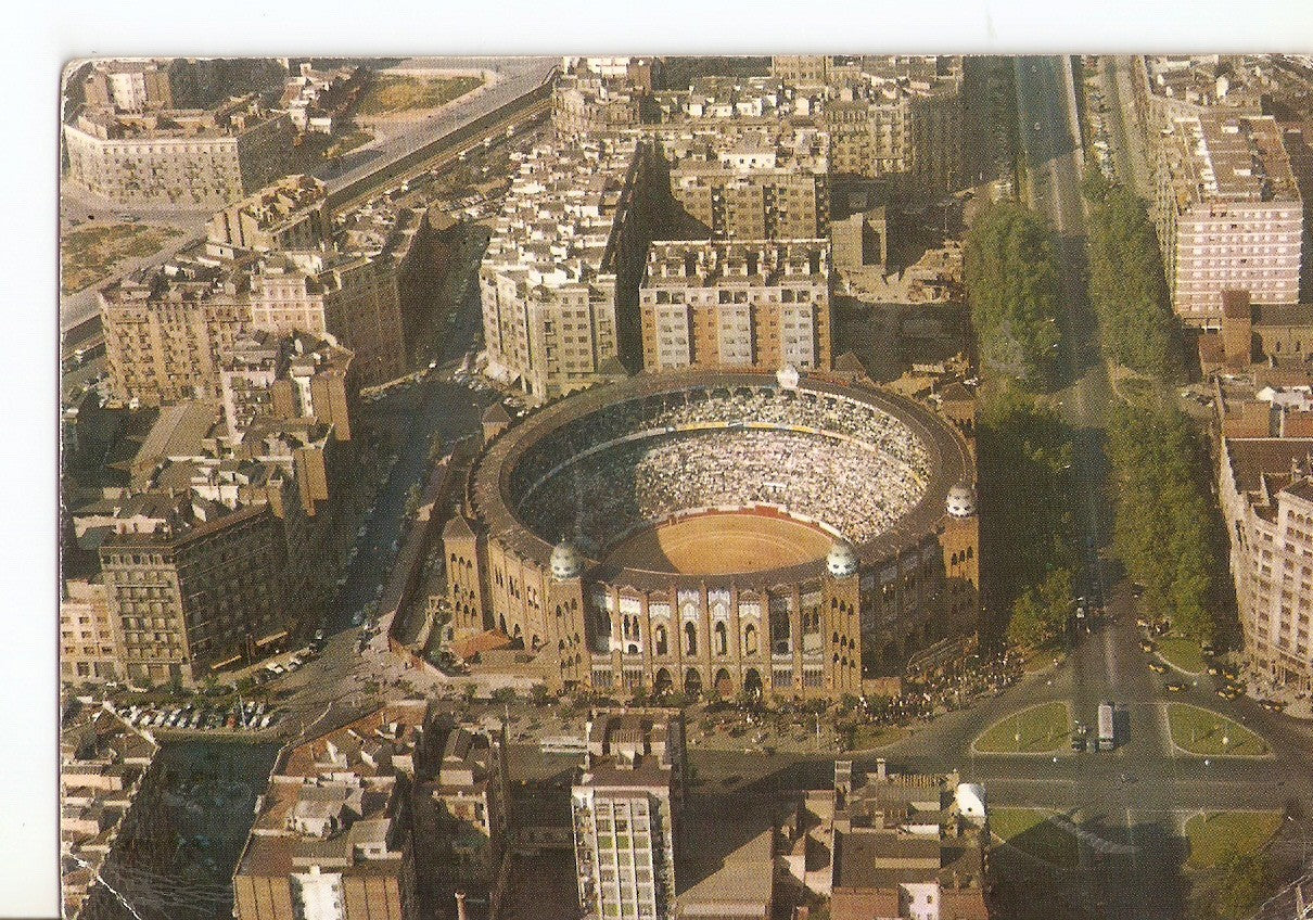 Postal 038459 : Barcelona. Vista aerea de la plaza de toros Monumental