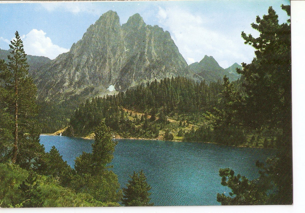 Postal 038764 : Pirineos de Lerida. Valle de Espot. Lago San Mauricio y Els Encants