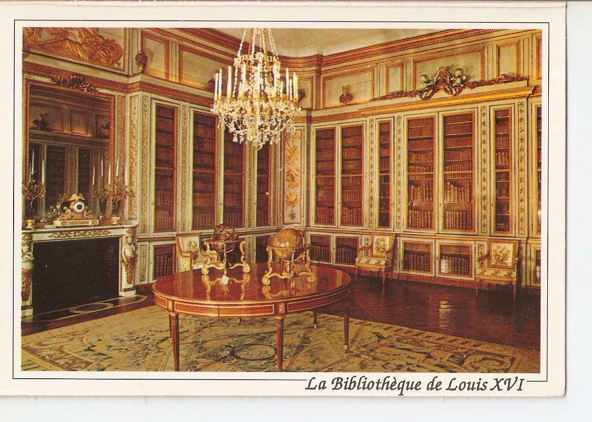 Postal 038780 : Versailles (Yvelines). Les Cabines interieurs du Roi Bibliotheque de Louis XVI