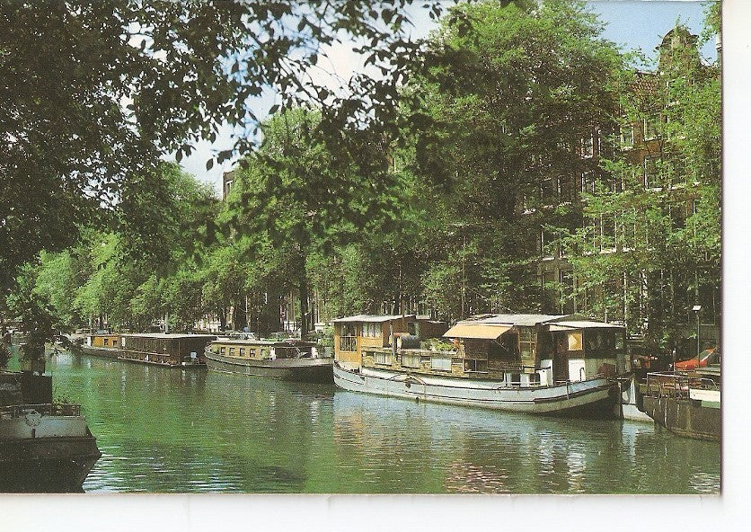 Postal 038821 : Amsterdam/Holland Singel met woonboten