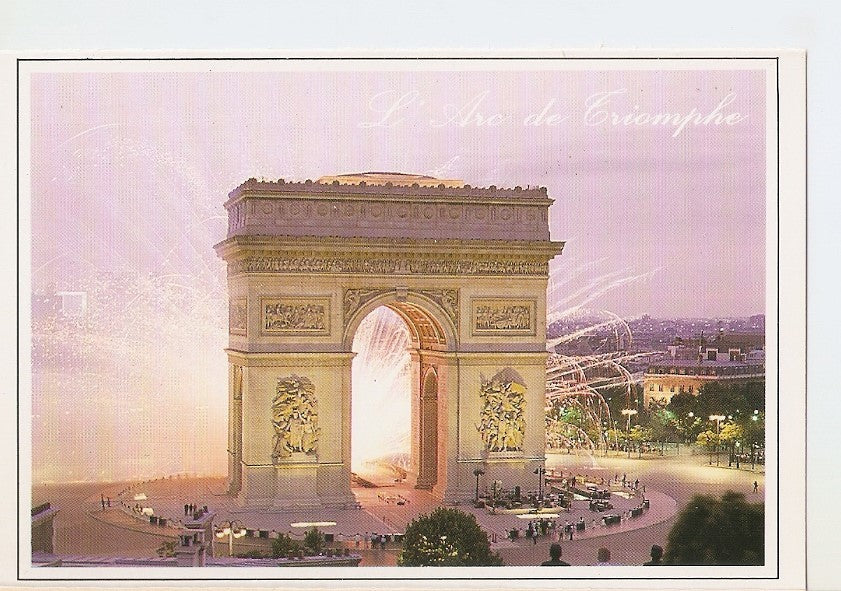 Postal 038879 : Paris la nuit Feu dArtifice sur LArc de Triomphe