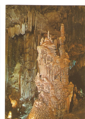 Postal 038894 : Cueva de Nerja (Malaga). Castillo. Sala de Cataclismo
