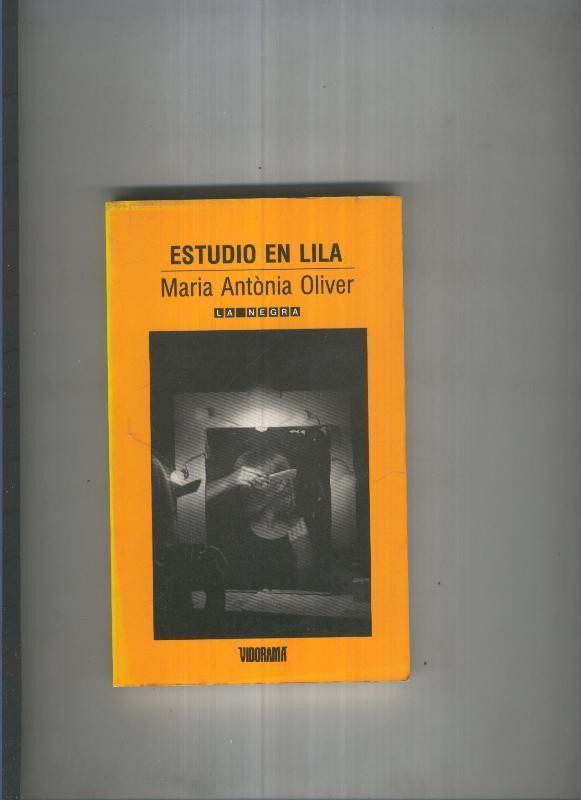 Estudio en Lila