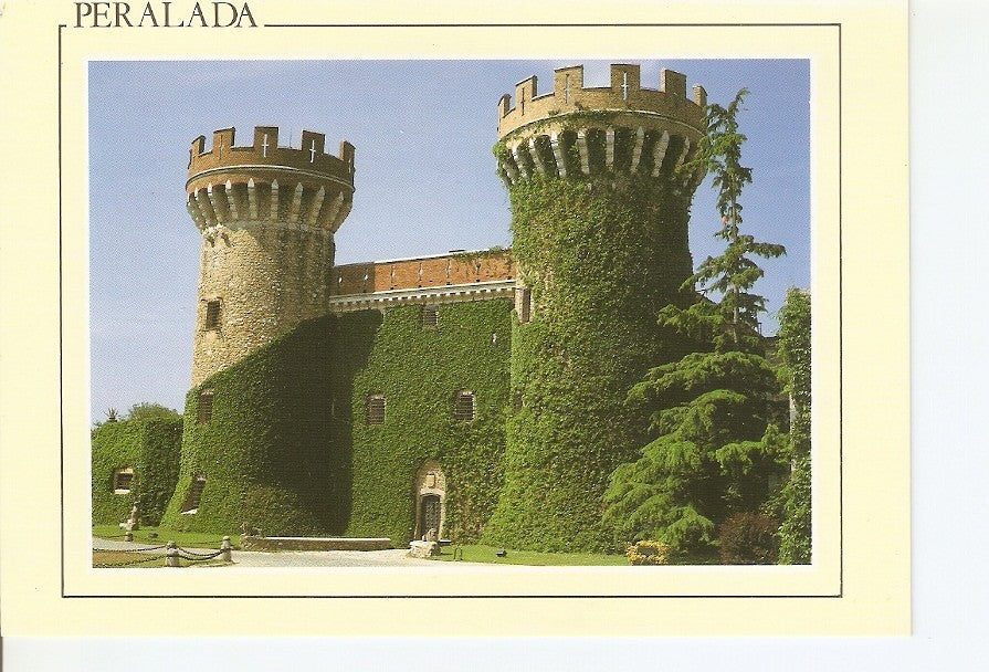 Postal 038967 : Peralada (Girona). Fachada del Castillo-Casino