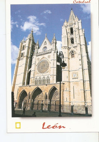 Postal 039039 : Leon. Fachada poniente