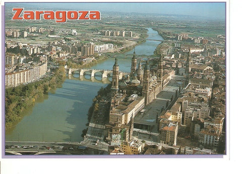 Postal 039375 : Zaragoza. Basilica del Pilar y rio Ebro. Vista aerea