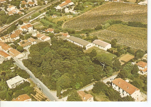Postal 039569 : La Clairiere. Colonie de Vacances de la Caisse dAllocation Familiale des Hautes-Alpes. Saint Cyr-Sur-Mer