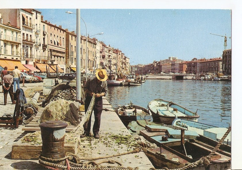 Postal 039570 : Sete (Herault). Ravandage de filets