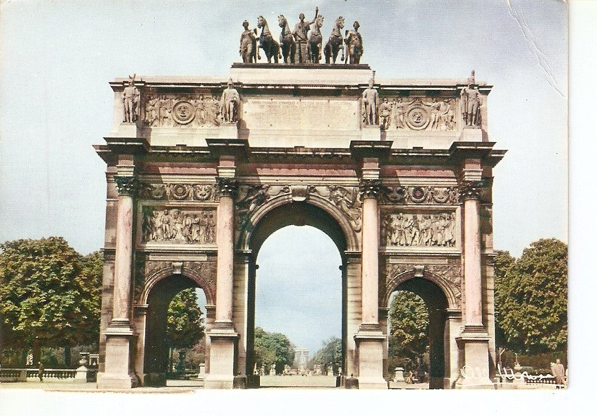 Postal 039840 : Paris. Jardin des Tuileries. LArc-de-triomphe du Carrousel
