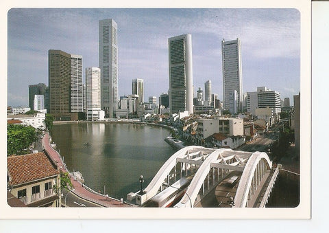 Postal 040015 : Old an modern buildings in the banks of Ringapore River