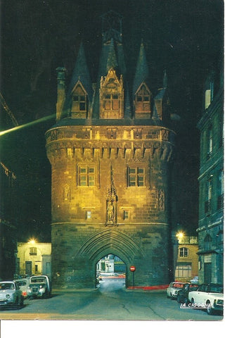 Postal 040026 : Bordeaux (Gironde). La Porte de Cailhau illuminee