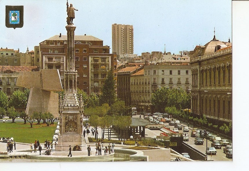 Postal 040095 : Madrid. Monumento a Colon