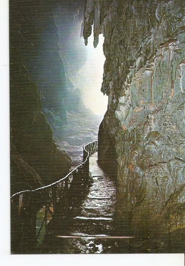 Postal 040262 : Monasterio de Piedra. Acceso al interior de la Gruta Iris