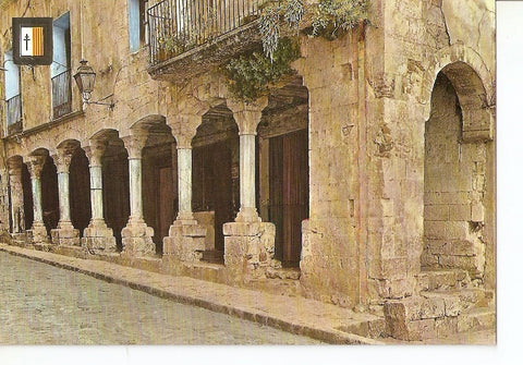 Postal 040271 : Besalu (Girona). Comtal Villa. Porxos Romanics