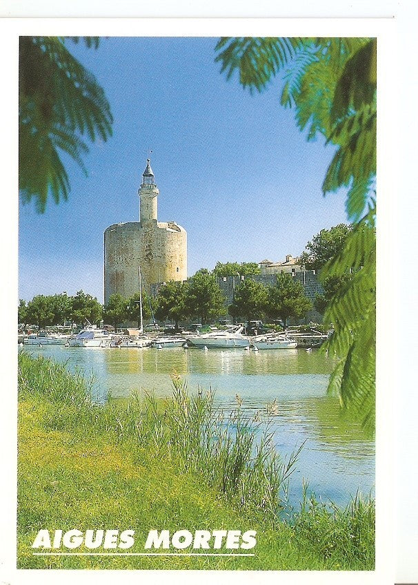 Postal 040619 : Aigues Mortes (Gard). La Tour de Constance et le Canal du Rhone a Sete