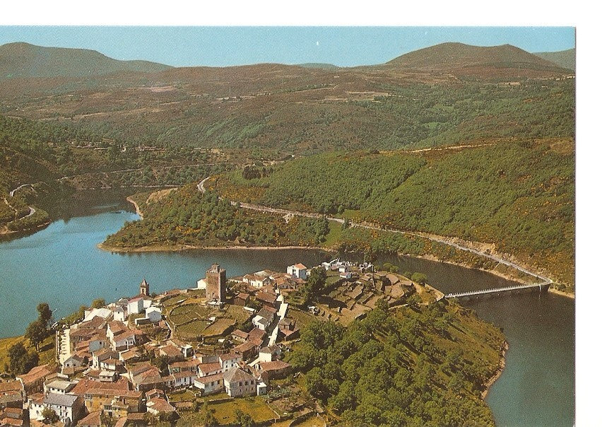 Postal 040832 : Viana del Bollo. Vista aerea