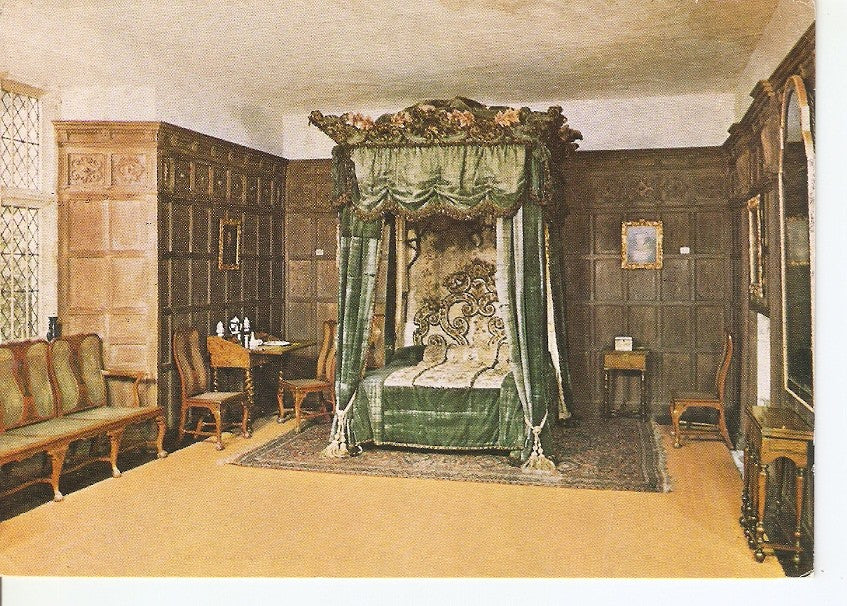 Postal 040949 : State Bed. Penshurst Place Kent. The home of Viscount de LIsle V.C. K.G.