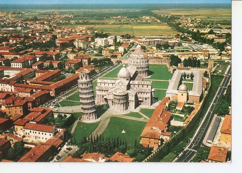 Postal 041054 : Pisa. The Cathedral and the sea on the background