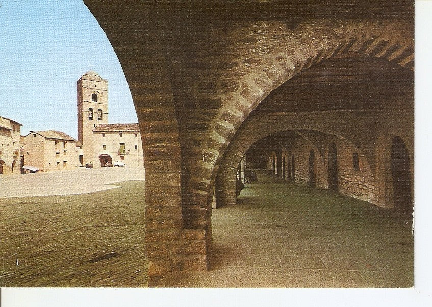 Postal 041137 : Ainsa (Huesca). Pirineo Aragones. Arcos Plaza Mayor y Torre Parroquial. Siglos XII - XIV