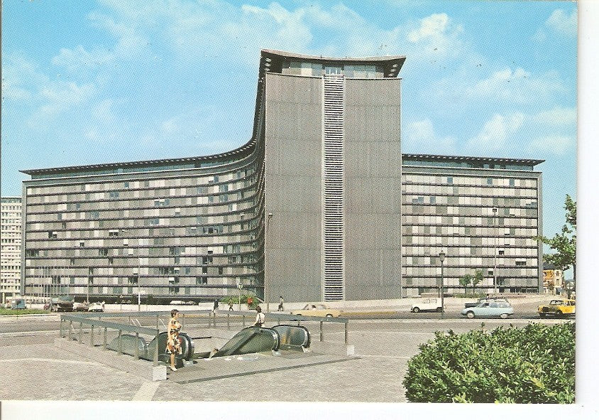 Postal 041151 : Bruxelles. Place Schuman complexe de la Communaute Europeene