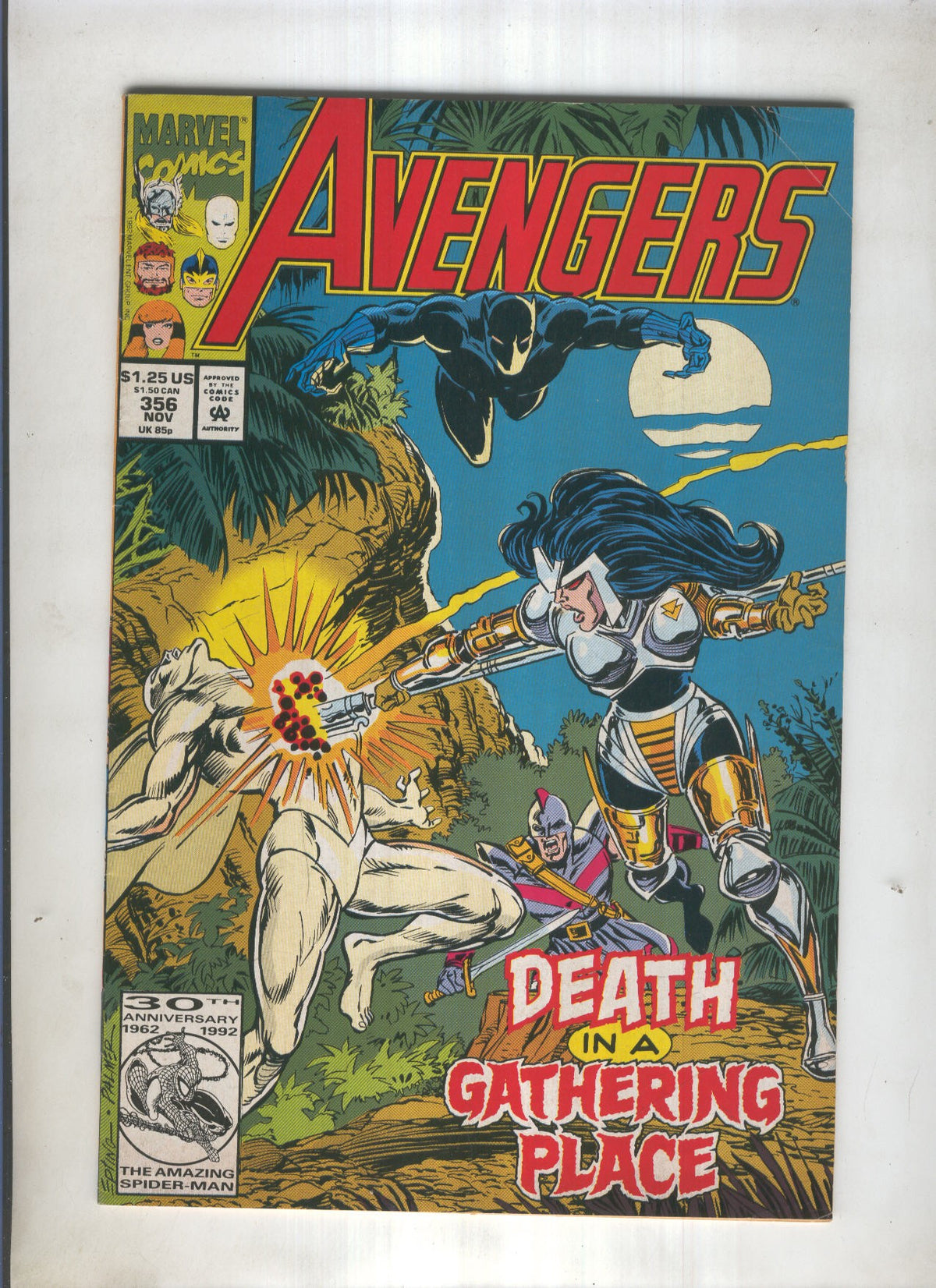 AVENGERS Vol1 numero 356: Death in a gathering place