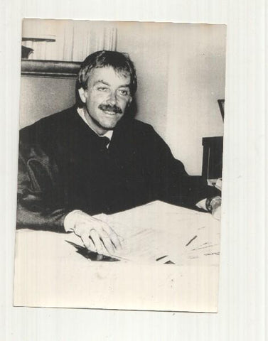 Foto prensa numero 018: Stephen Lachs, el primer juez homosexual de California