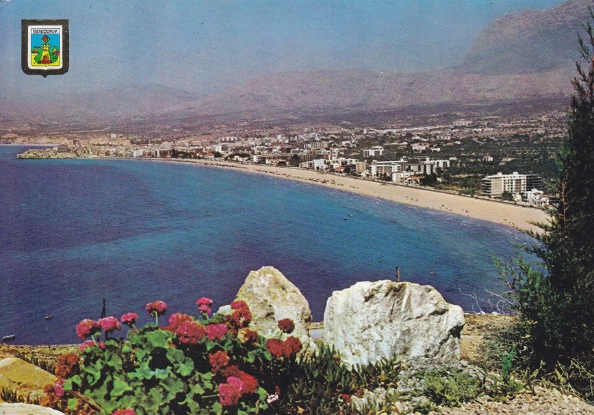 Postal 60300: Vista general y rincon de Lois (Benidorm)