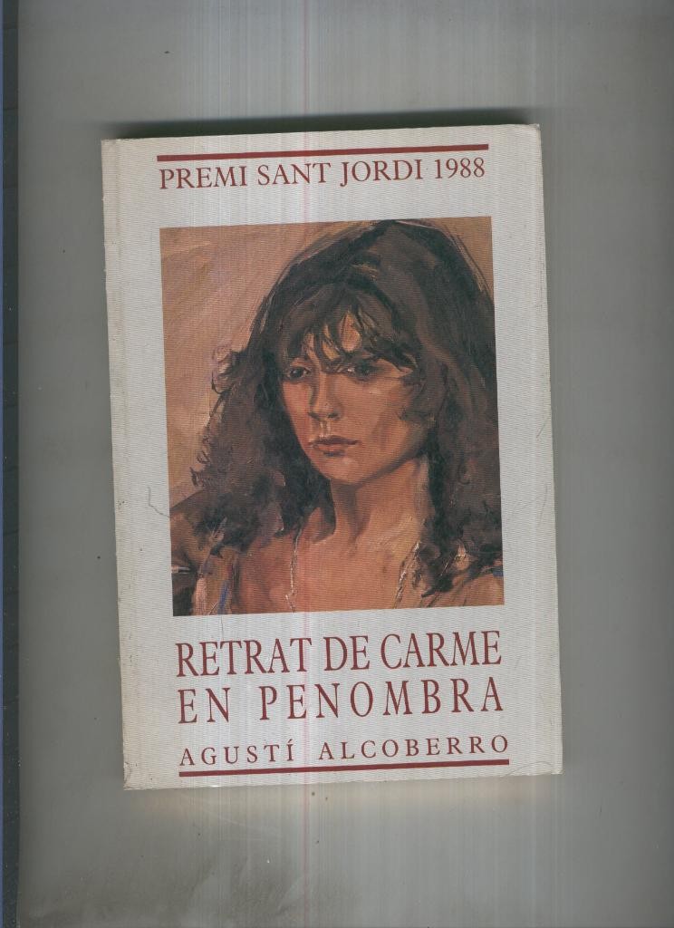 Retrat de Carme en penombra