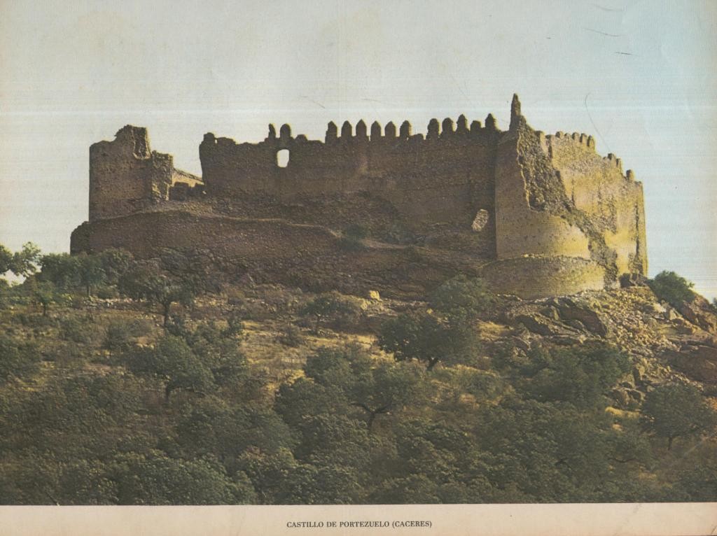 Lamina Castillos de España Edicion 1967 No.036: CASTILLO DE PORTEZUELO (CACERES)