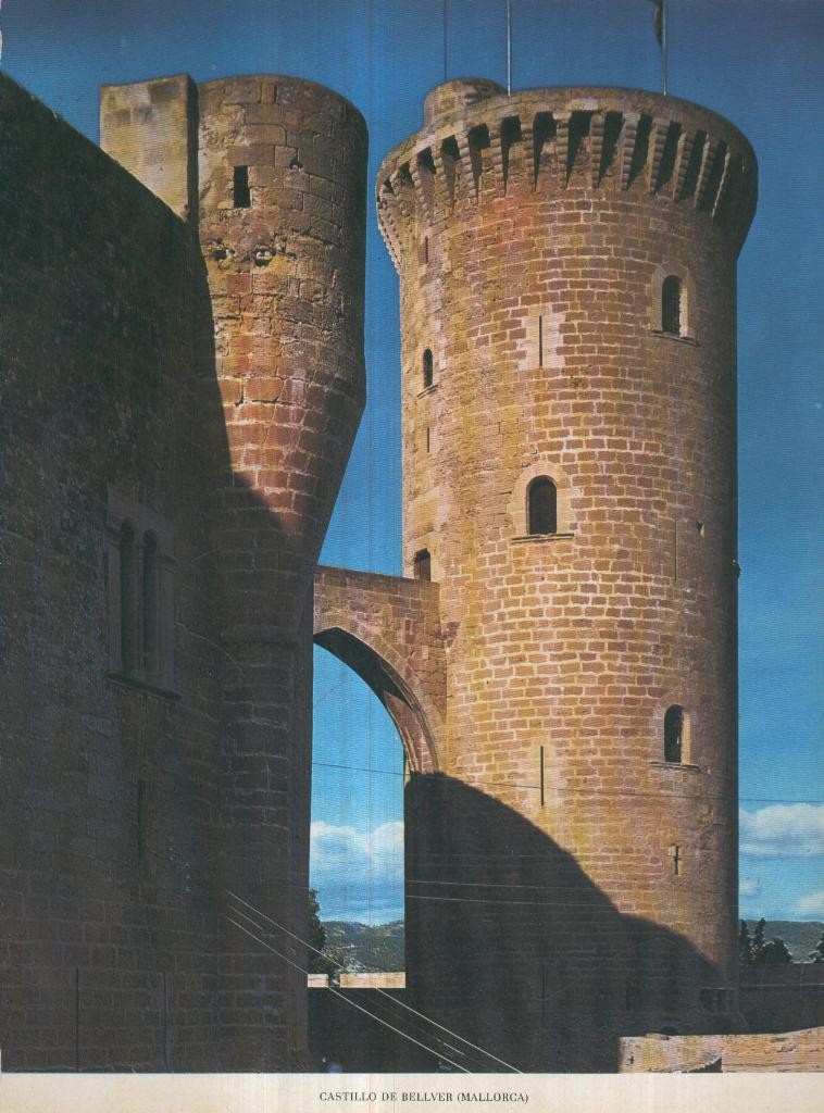 Lamina Castillos de España Edicion 1967 No.109: CASTILLO DE BELLVER (MALLORCA)