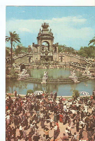 Postal 044523 : Barcelona. Sardanas en el Parque de la Ciudadela