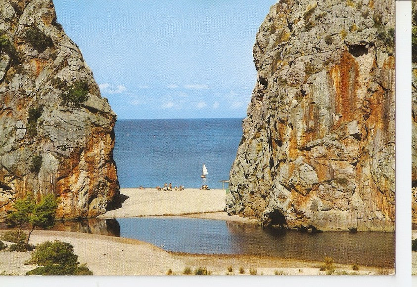 Postal 044551 : Mallorca. Desembocadura y playa del Torrente de Pareis
