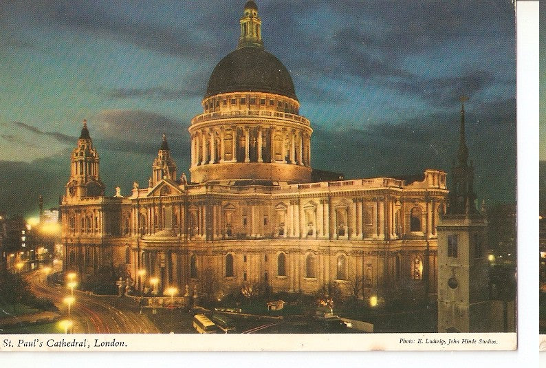 Postal 044632 : London. The Pauls Cathedral London