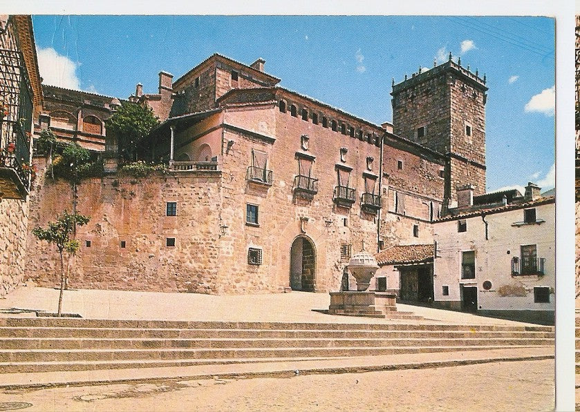 Postal 044728 : Plasencia. Palacio del Marques de Mirobel