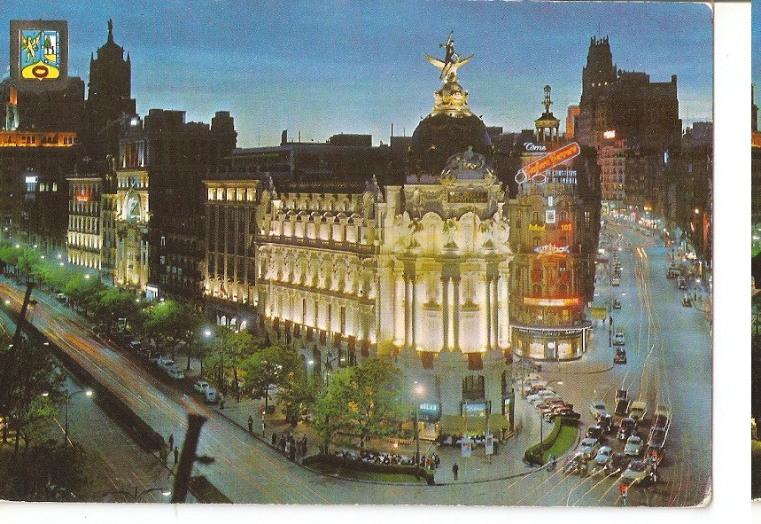 Postal 044729 : Madrid. Edificio Fenix calle de Alcala y Avenida Jose Antonio. Vista nocturna