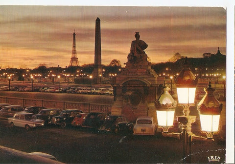 Postal 044752 : Paris. Crepuscule sur la Place de la Concorde