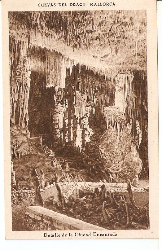 Postal 044868 : Cuevas del Drach - Mallorca. Detalle de la Ciudad Encantada