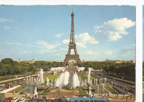 Postal 044996 : Paris. La Tour Eiffel et les Jardins du Trocadero